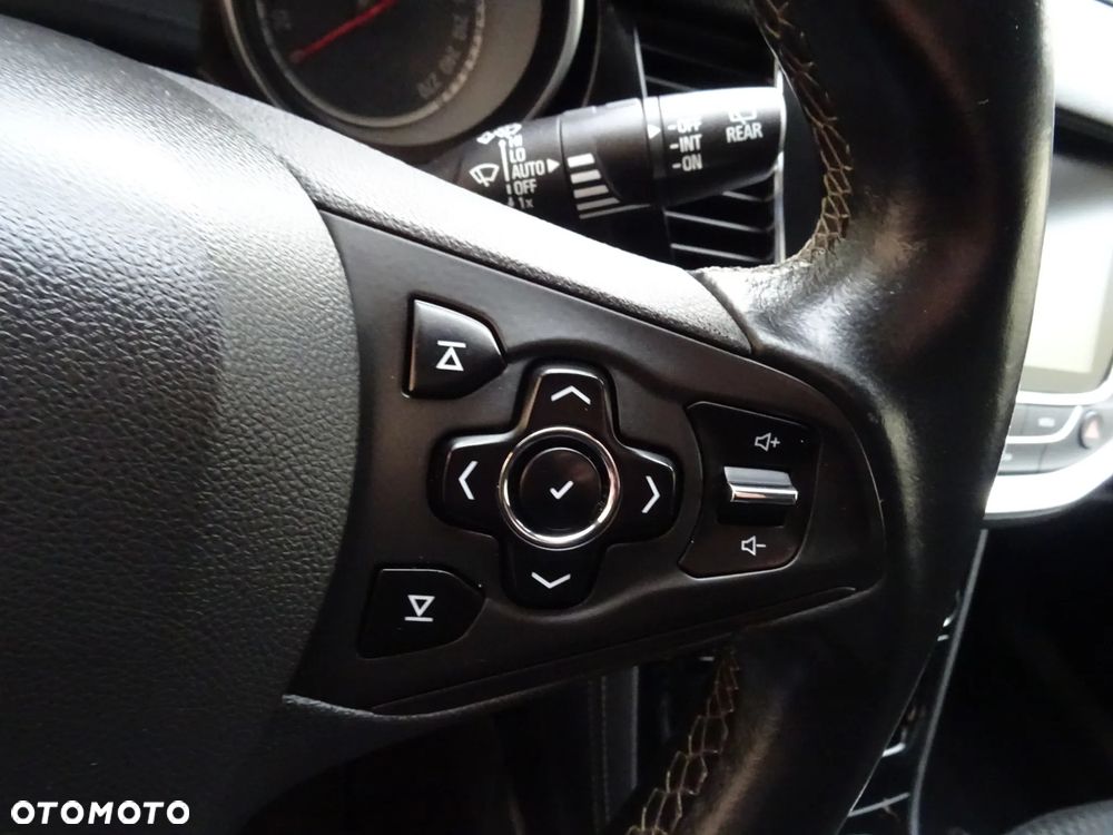 Opel Astra 1.4 Turbo Innovation - 15