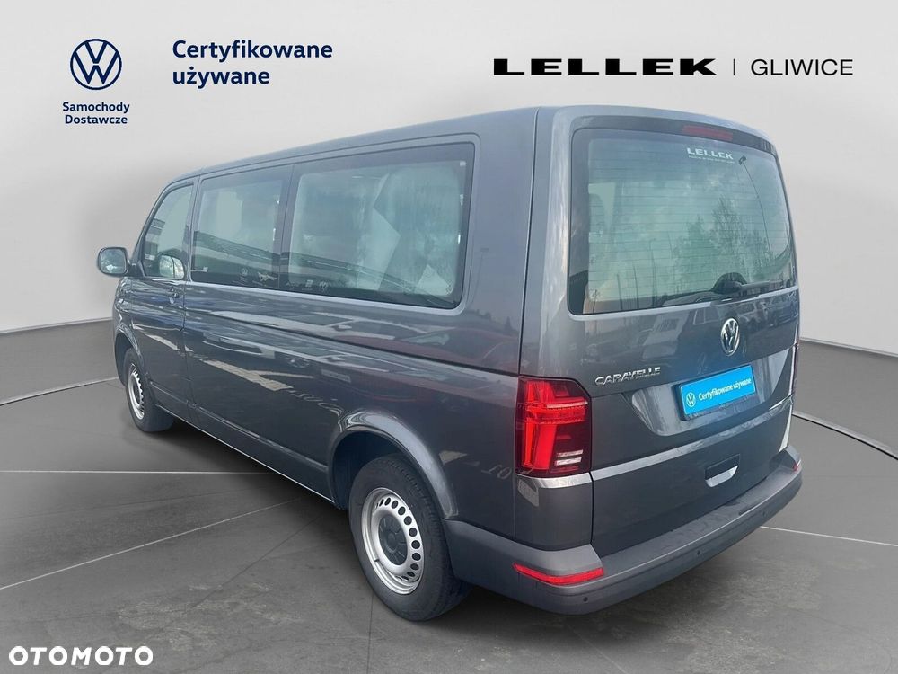 Volkswagen Caravelle - 8