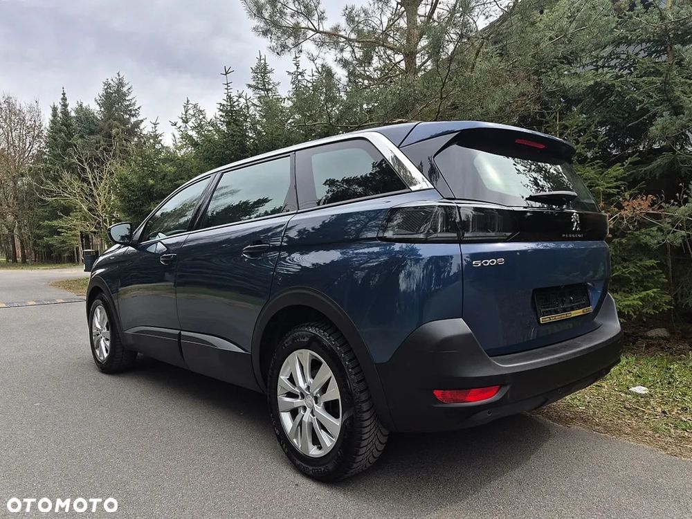 Peugeot 5008 - 3