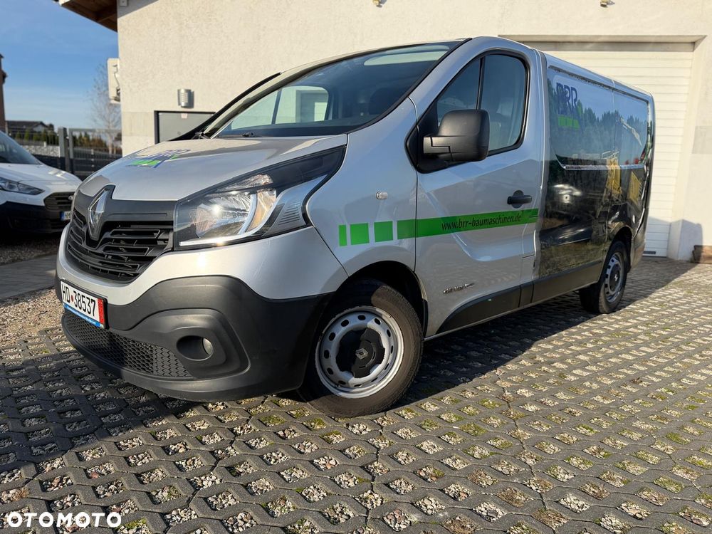 Renault Trafic - 2