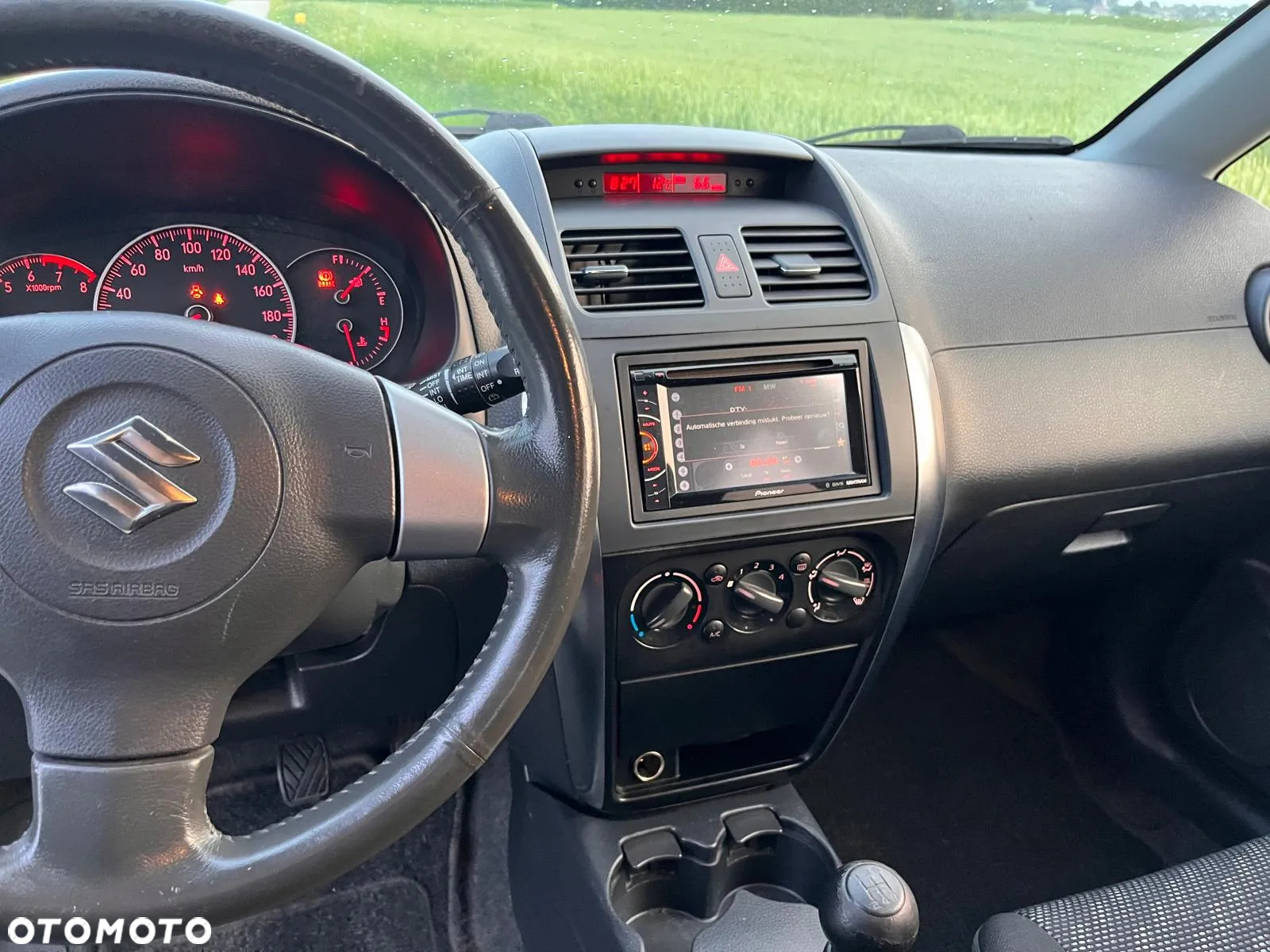 Suzuki SX4 - 29