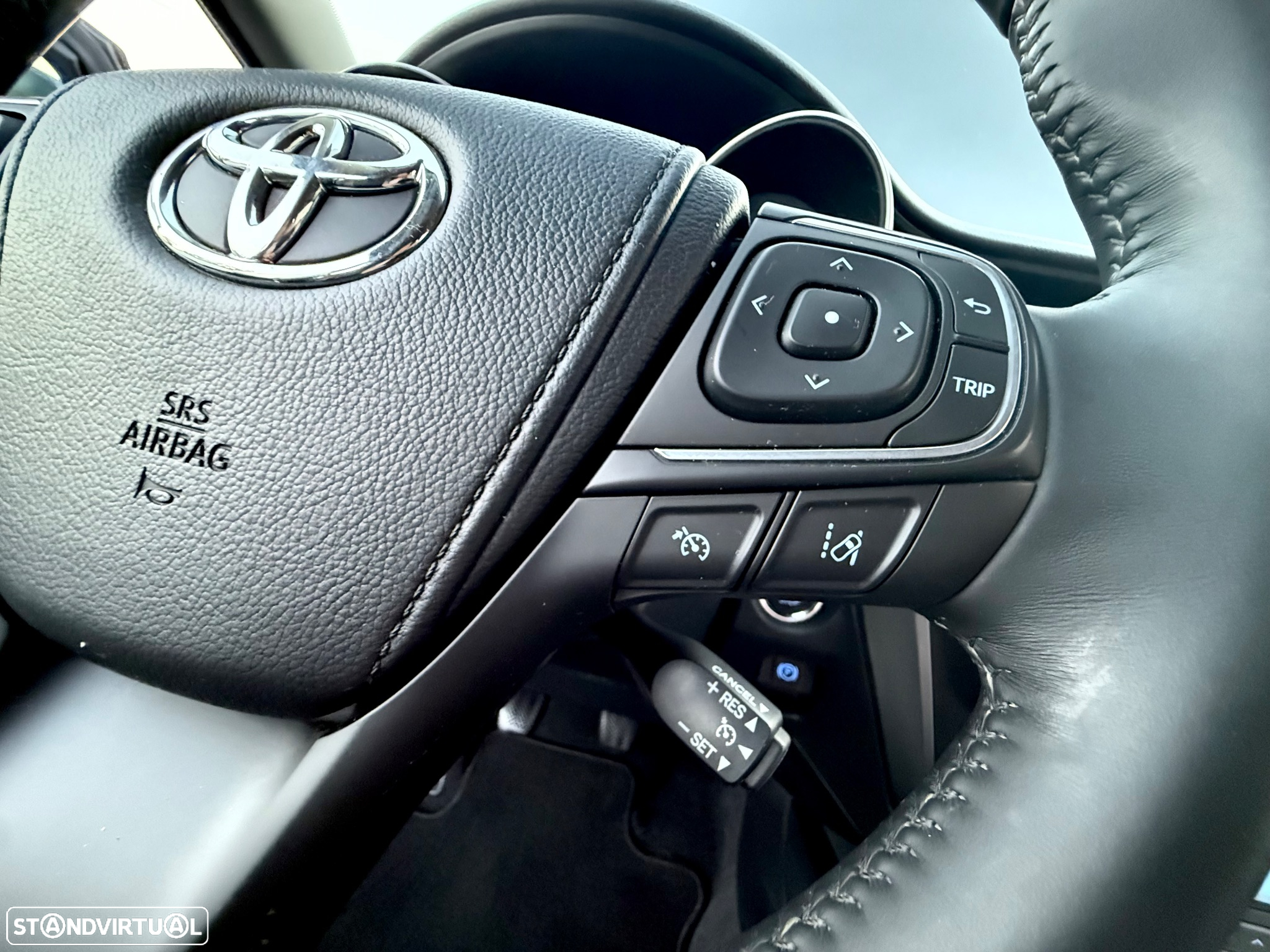 Toyota Avensis SD 1.6 D-4D Luxury+GPS - 48
