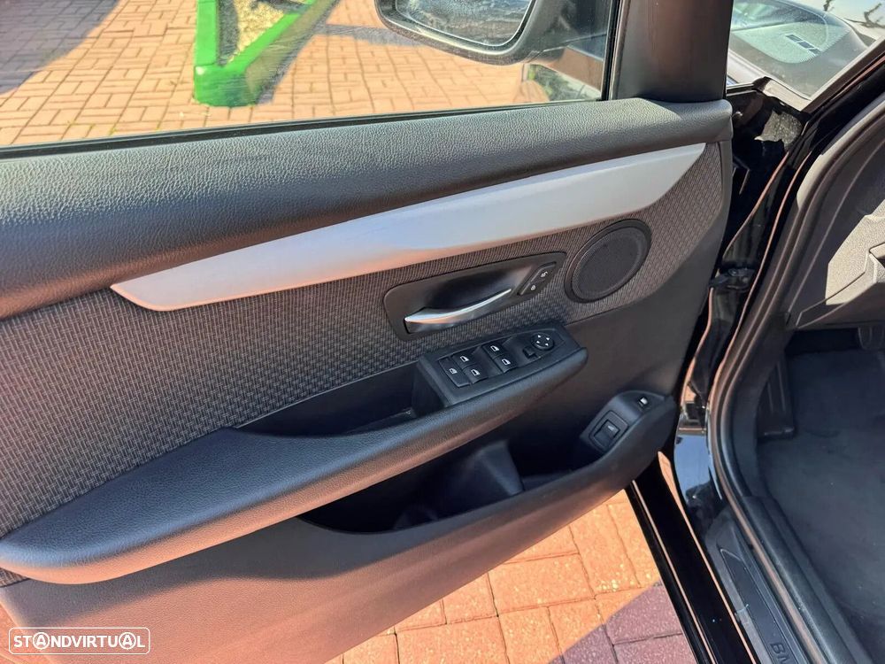 BMW 225xe Active Tourer Advantage - 9