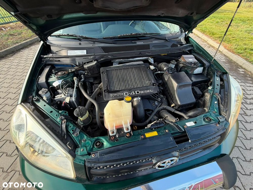 Toyota RAV4 2.0 D-4D Prestige - 21
