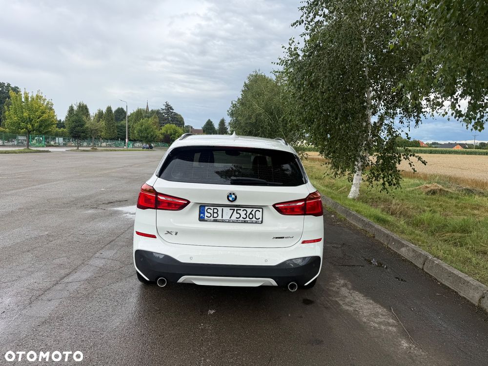 BMW X1 xDrive18d M Sport - 8