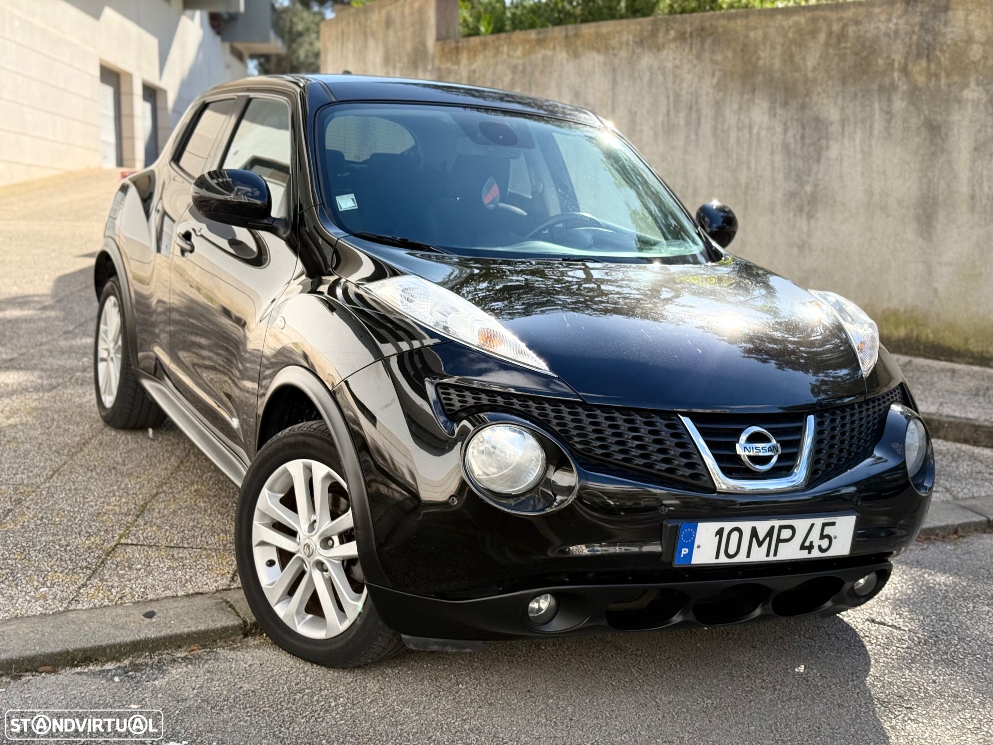 Nissan Juke 1.6 Tekna Premium CVT - 1