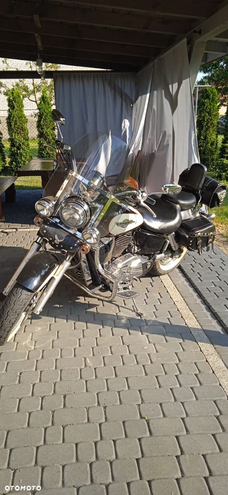Honda Shadow - 1