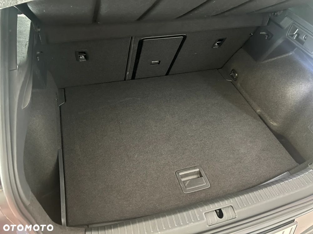 Cupra Formentor 1.5 eTSI DSG - 26