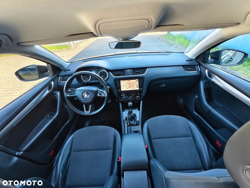 Skoda Octavia 2.0 TDI DSG Style - 8