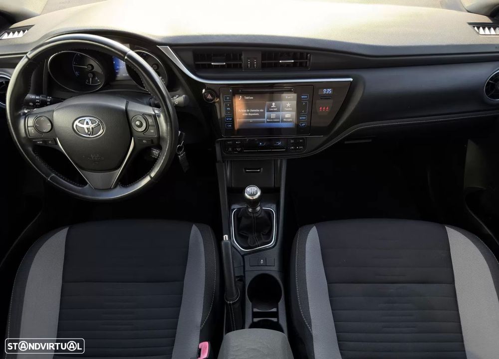 Toyota Auris Touring Sports 1.4 D-4D Exclusive+Navi - 7