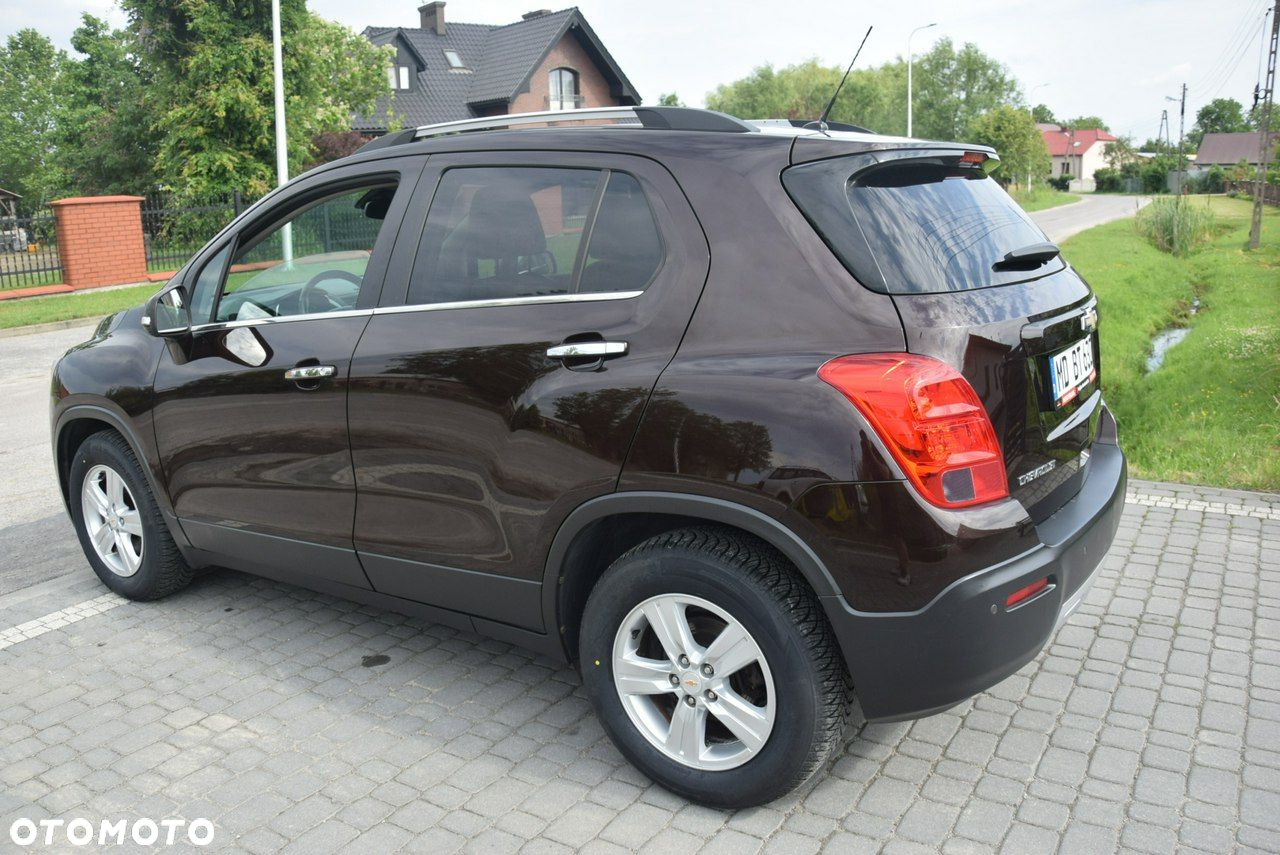 Chevrolet Trax 1.4 T LS - 34