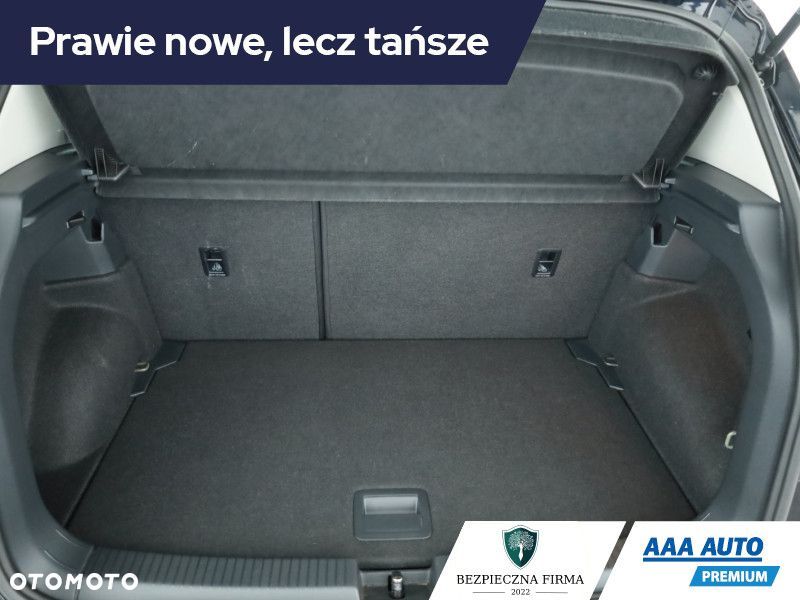 Volkswagen T-Cross - 13