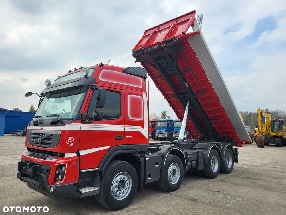 Volvo FMX 500 8x4 3-str Wywrotka Bordmatic hydroburta - 16