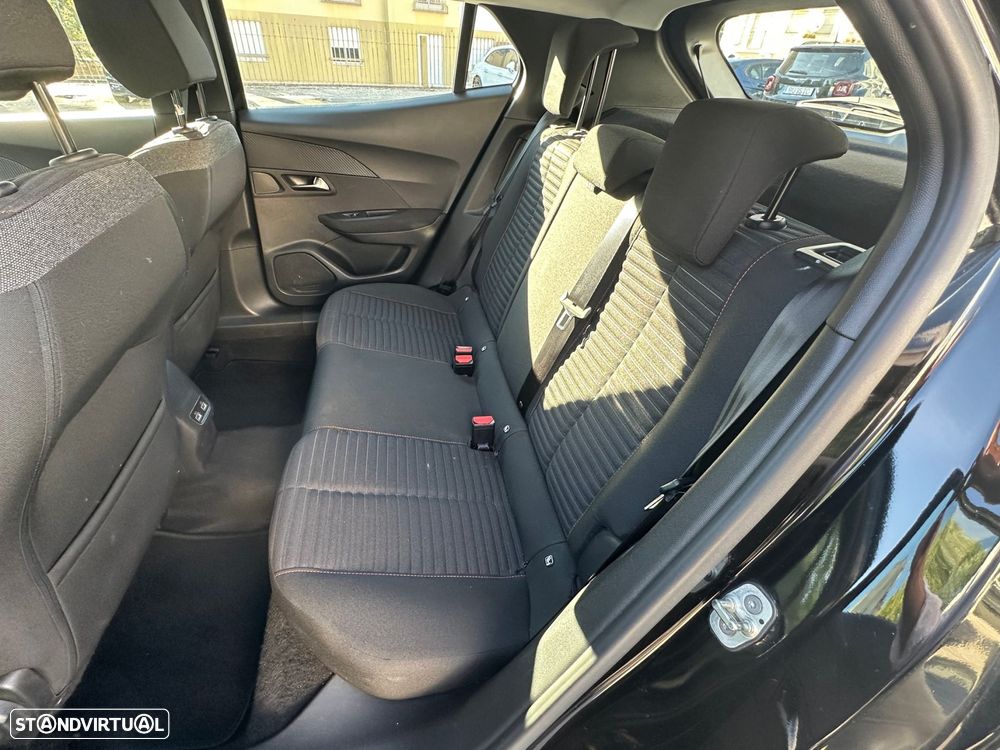Peugeot e-2008 50 kWh Active Pack - 10