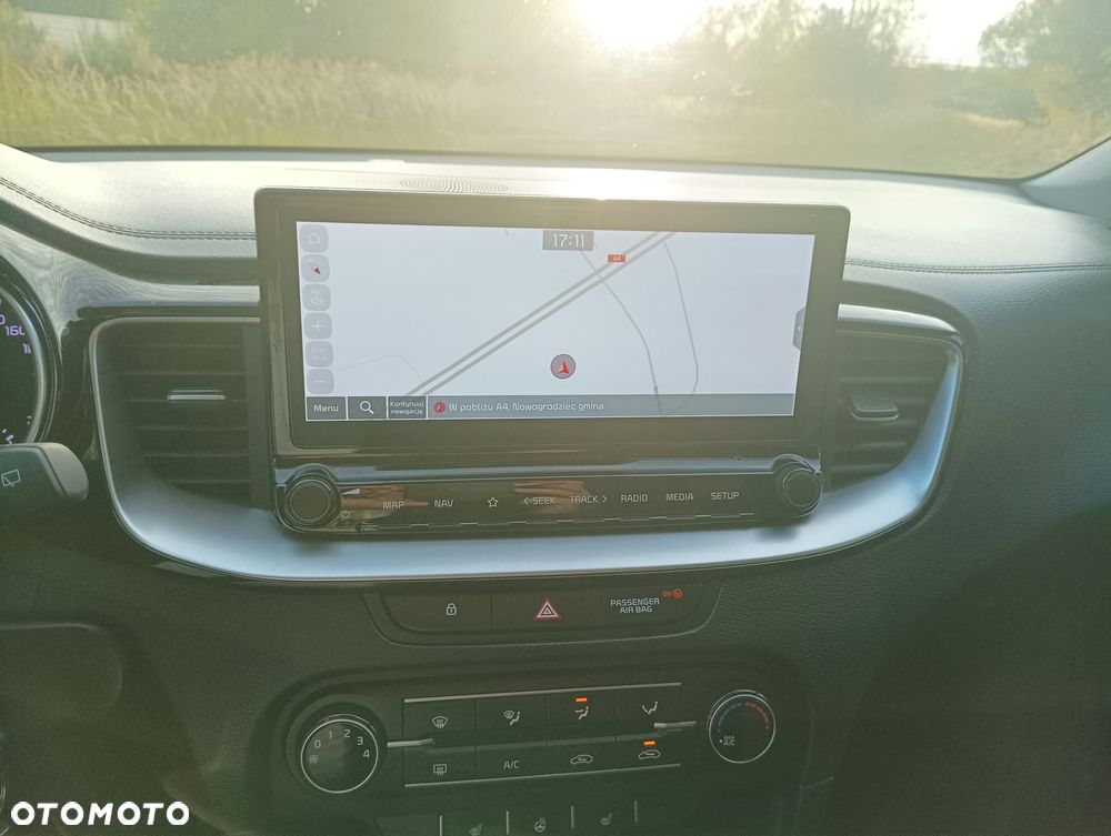 Kia Ceed 1.0 T-GDI Business Line - 10