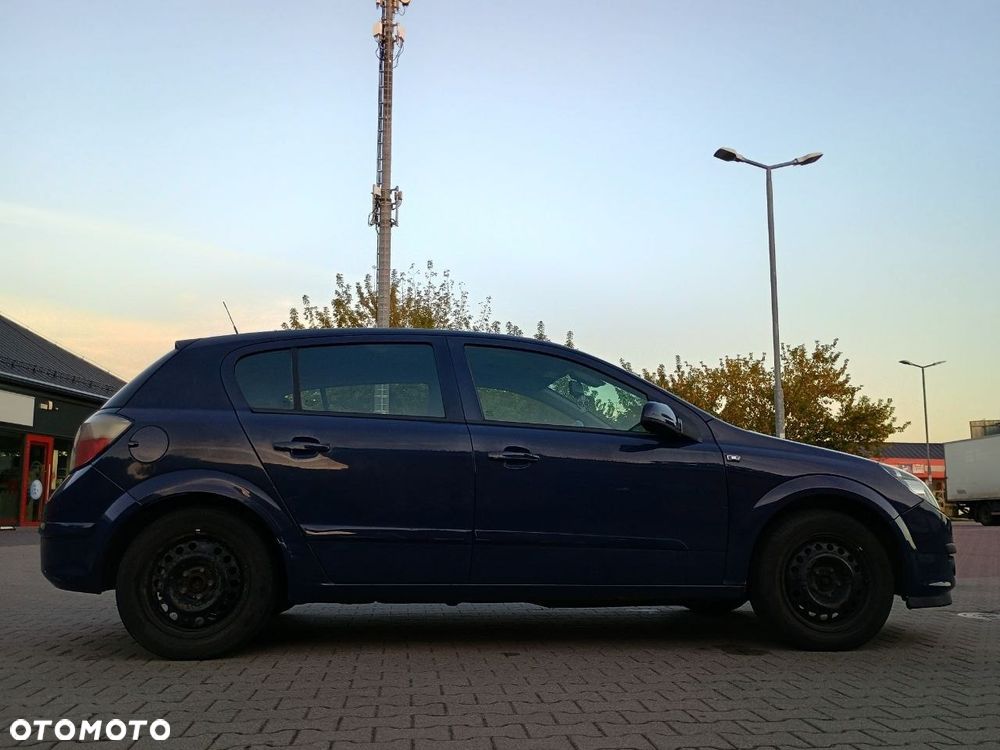 Opel Astra - 10