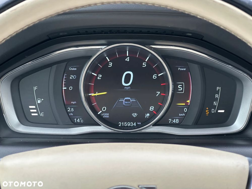 Volvo XC 60 T5 Geartronic Summum - 6