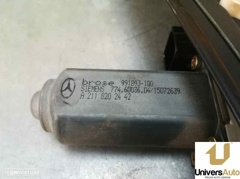 ELEVADOR DE VIDRO TRASEIRO ESQUERDO MERCEDES-BENZ CLASSE E 2003 -A2117300146 - 3