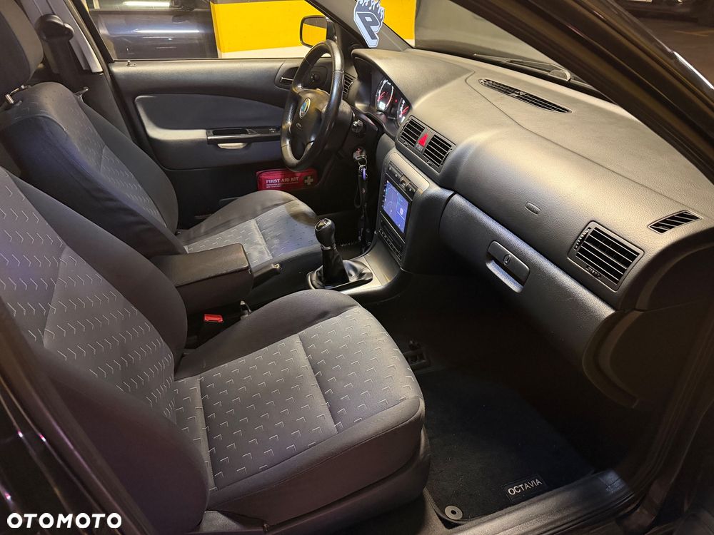 Skoda Octavia 1.9 TDI Tour - 5