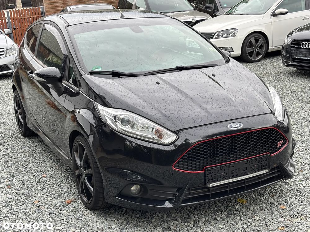 Ford Fiesta 1.6 EcoBoost ST - 4