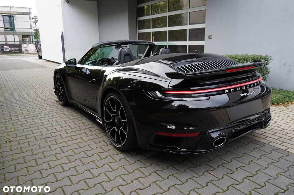 Porsche 911 - 16