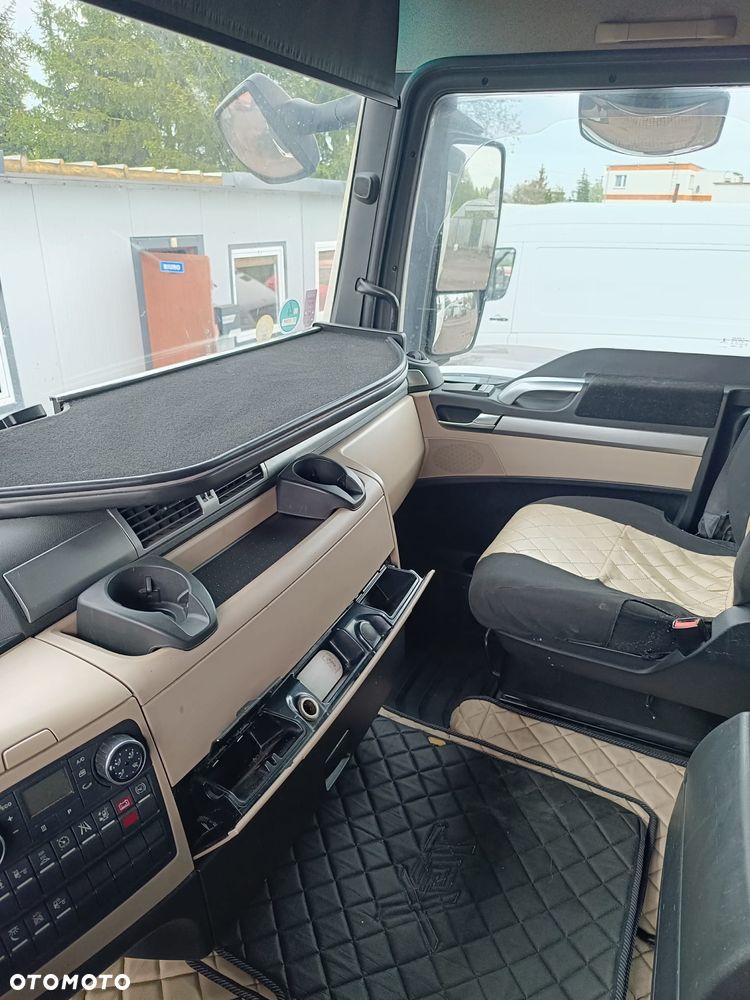 MAN TGX - 7