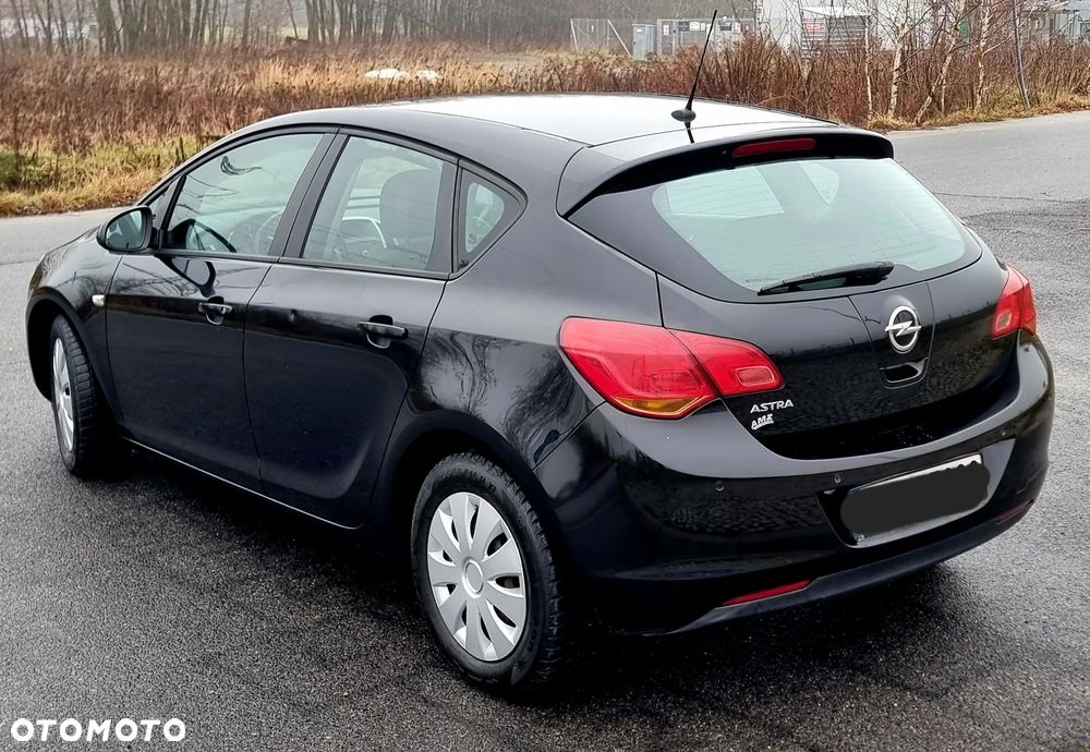 Opel Astra 1.6 Enjoy - 8