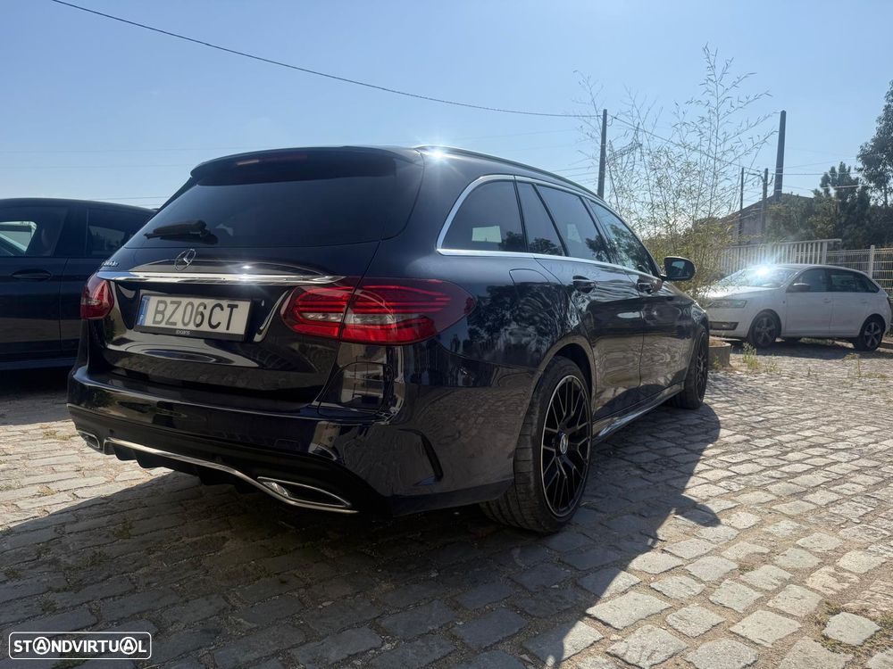 Mercedes-Benz C 300 BlueTEC Hybrid AMG Line - 3