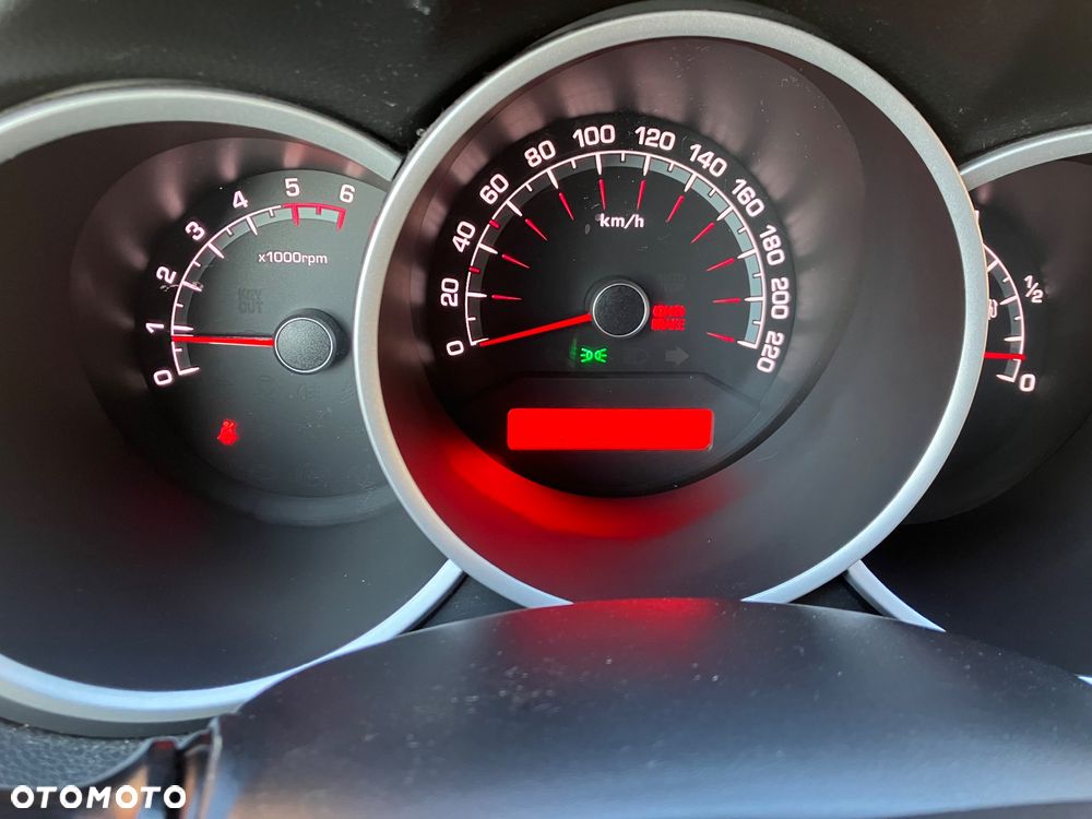 Kia Venga 1.4 CRDi 90 Edition 7 - 15