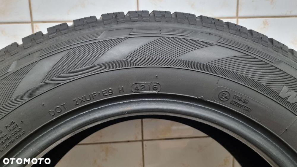 2 opony zimowe 215/65 R16C 109/107R Hankook Winter RW06 - 5