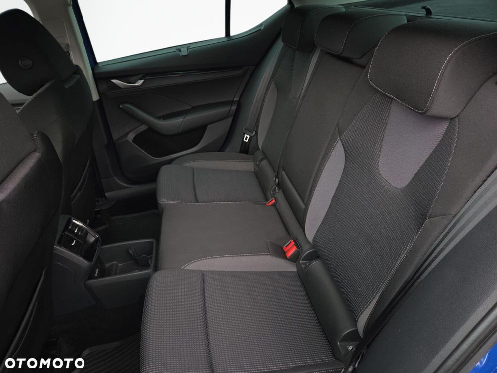 Skoda Octavia 1.5 TSI mHEV Selection DSG - 12