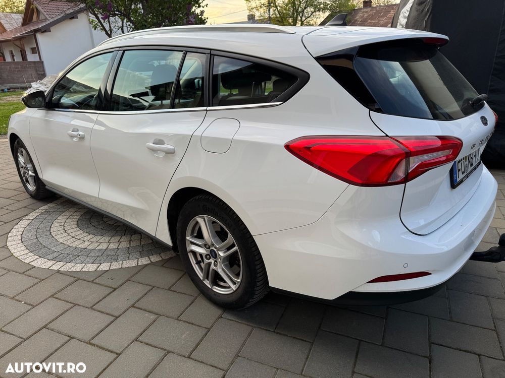 FORD Focus 2021 — imagine 4