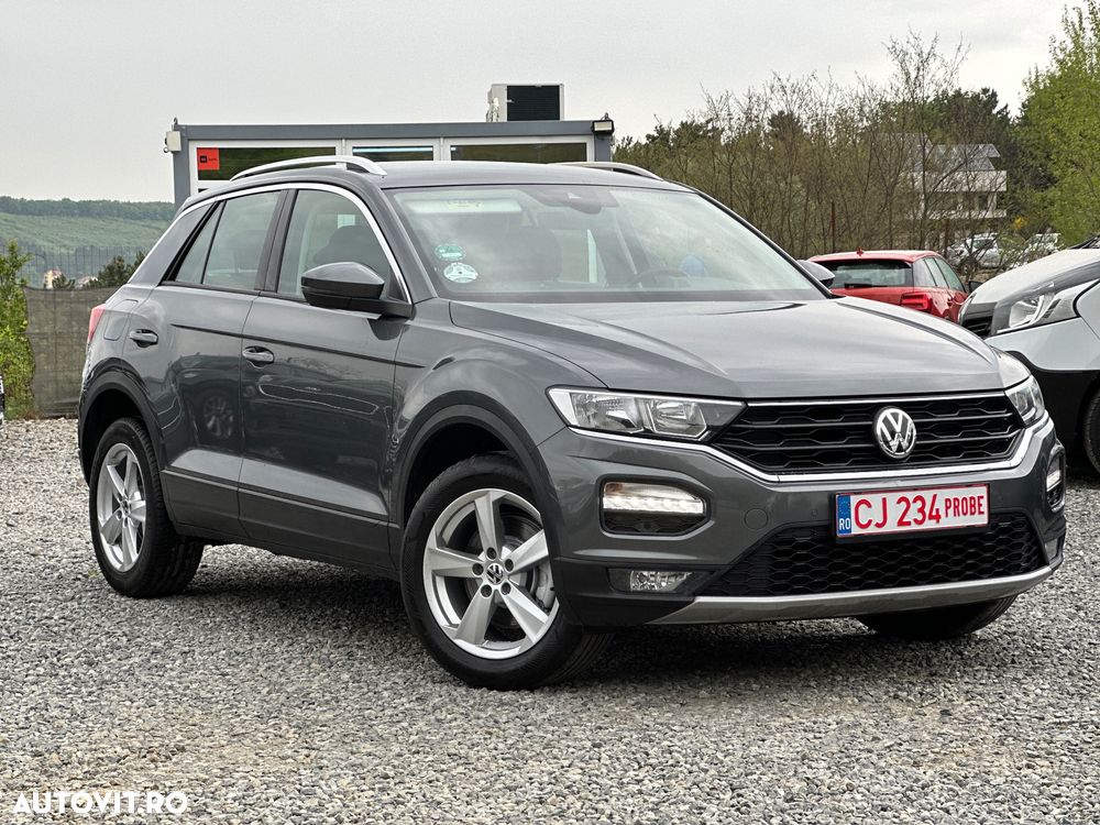 Volkswagen T-Roc - 3