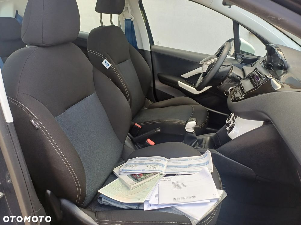 Peugeot 208 PureTech 68 Like - 11