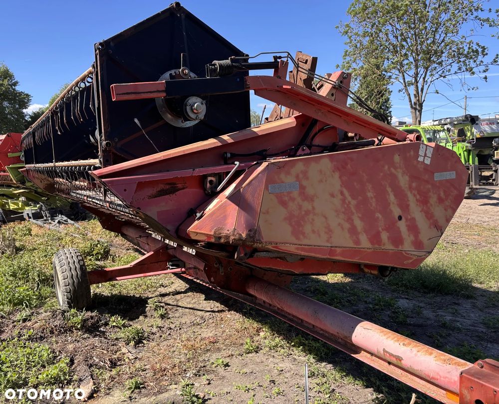 Massey Ferguson 550 - 13