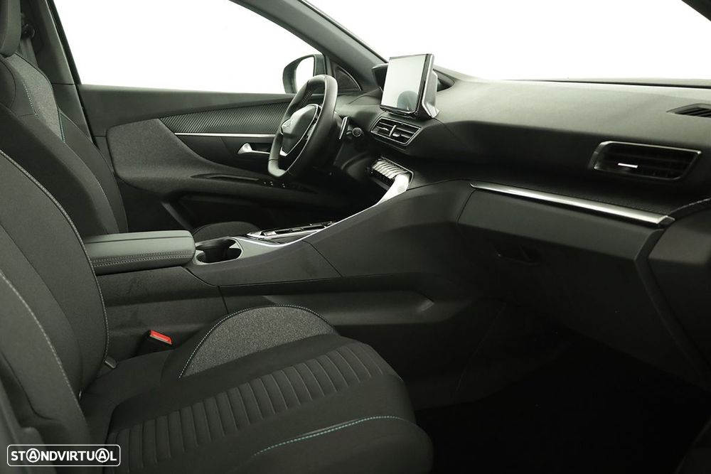 Peugeot 3008 1.6 Hybrid Allure e-EAT8 - 22