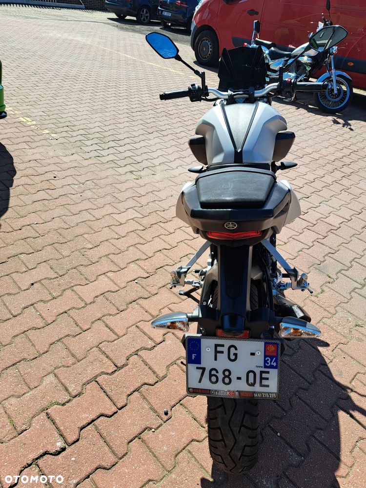 Yamaha MT - 15