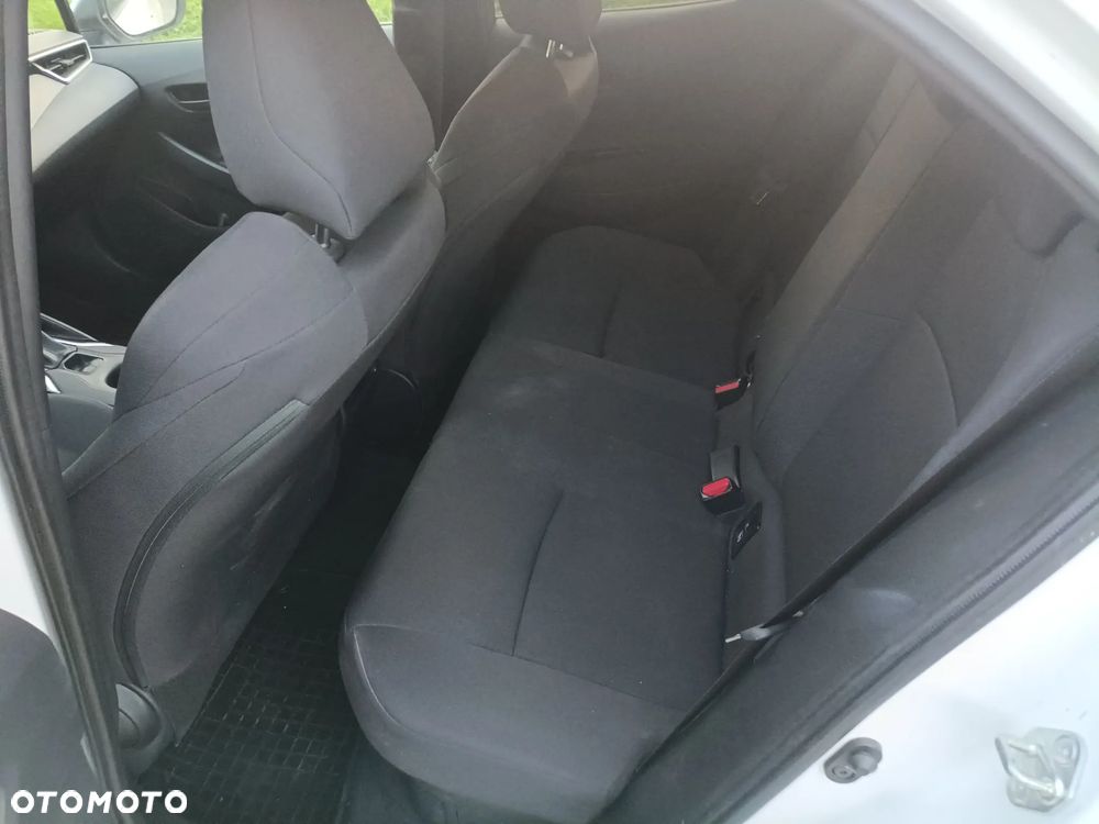 Toyota Corolla - 8