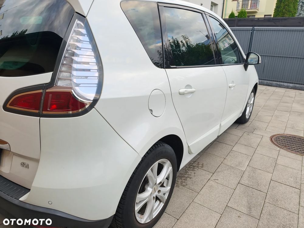 Renault Scenic - 10