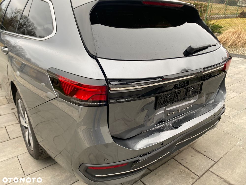 Volkswagen Passat 2.0 TDI EVO Elegance DSG - 13