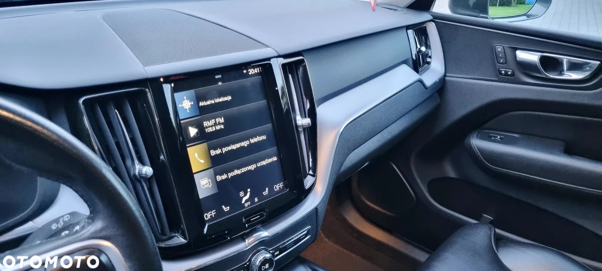 Volvo XC 60 D4 Geartronic Momentum Pro - 22