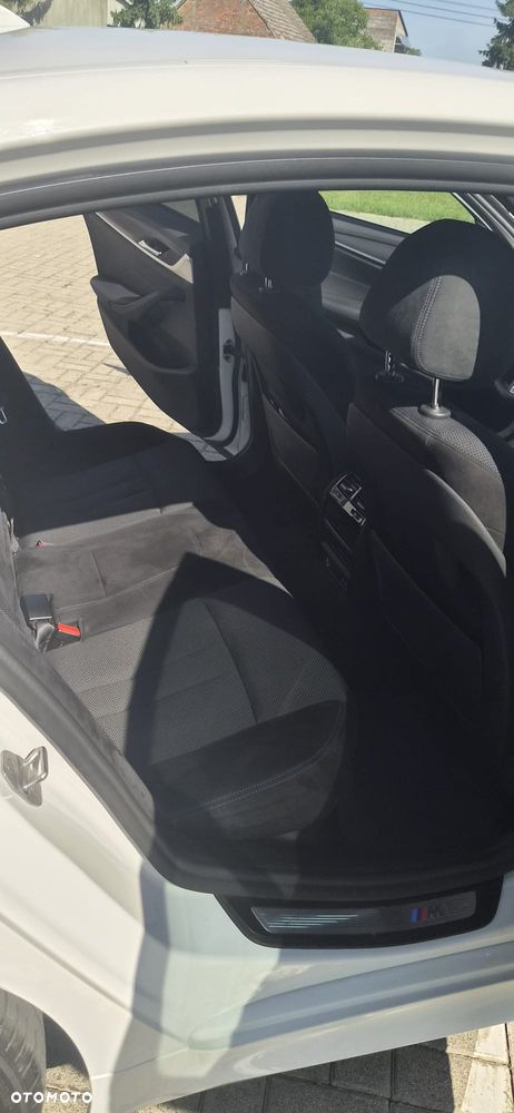 BMW Seria 5 520d xDrive MHEV Sport - 10