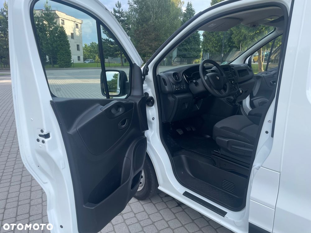 Renault Trafic Long Custom Vivaro Scudo Talento T6 Primastar Expert Jumpy - 11