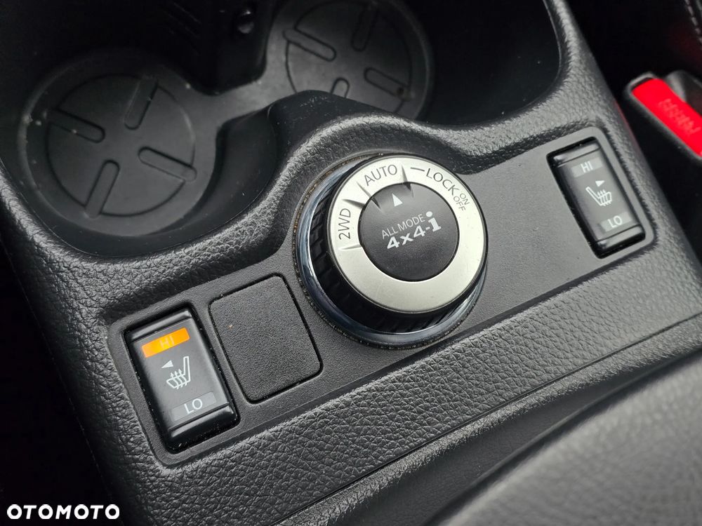 Nissan X-Trail 1.6 dCi ALL-MODE 4x4i Tekna - 31