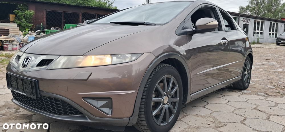 Mazda 3 1.6 Sport Active - 11