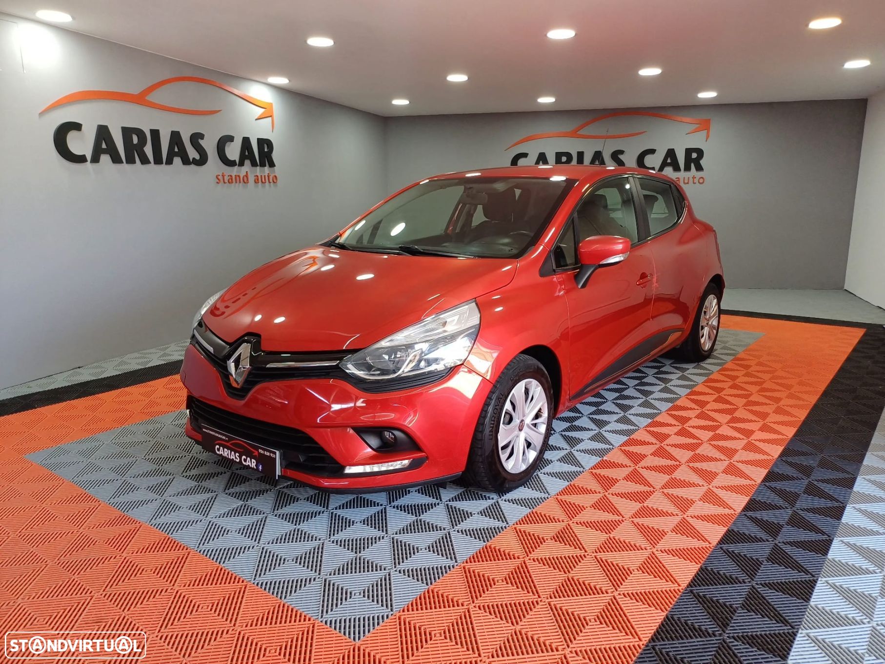 Renault Clio 0.9 TCe Limited - 1