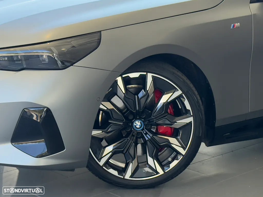 BMW i5 M60 xDrive Pack Desportivo M Pro - 6