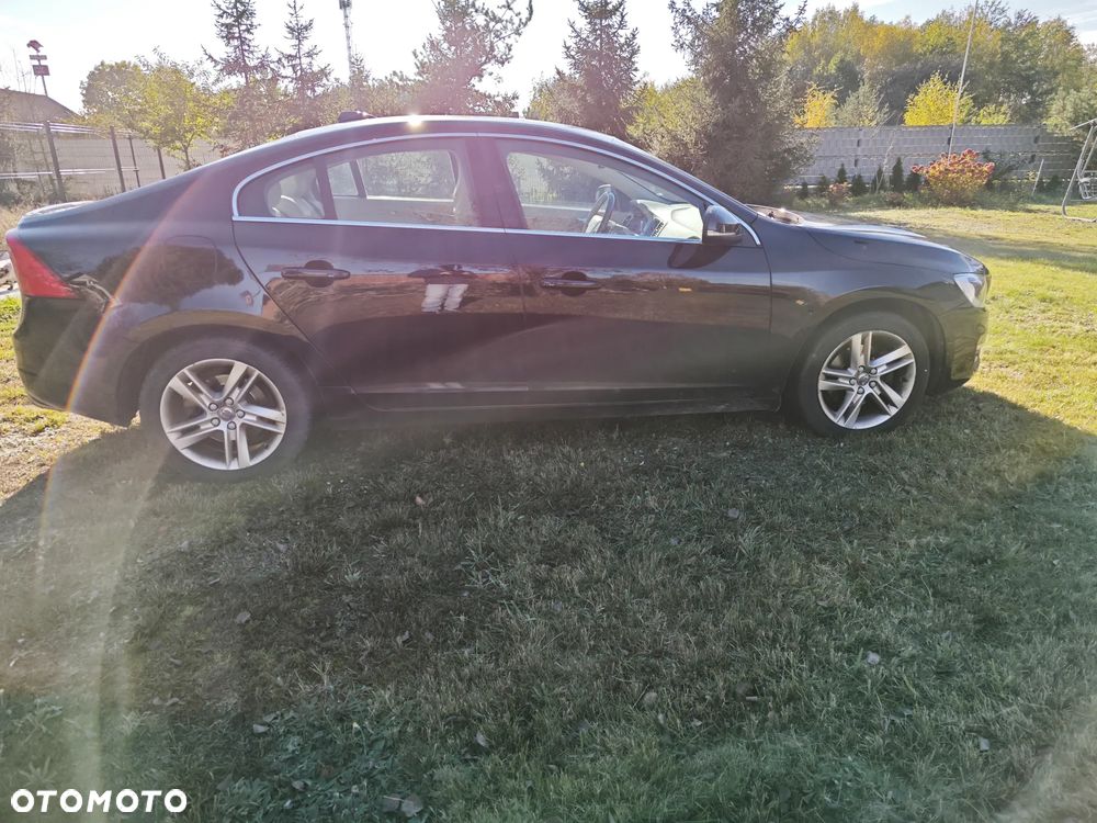 Volvo S60 2017 photo 3