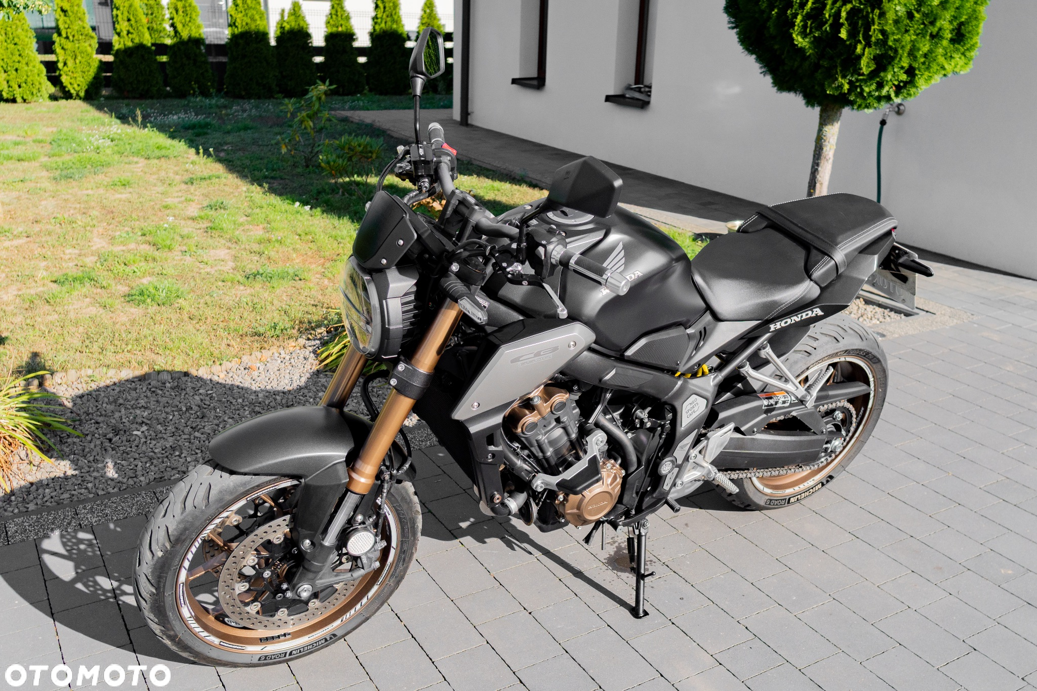 Honda CB - 7
