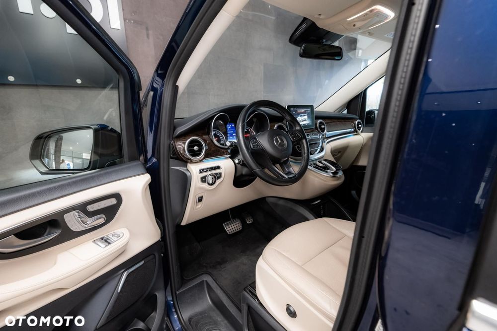 Mercedes-Benz Klasa V 250 (BlueTEC) d Avantgarde 7G-Tronic (długi) - 10